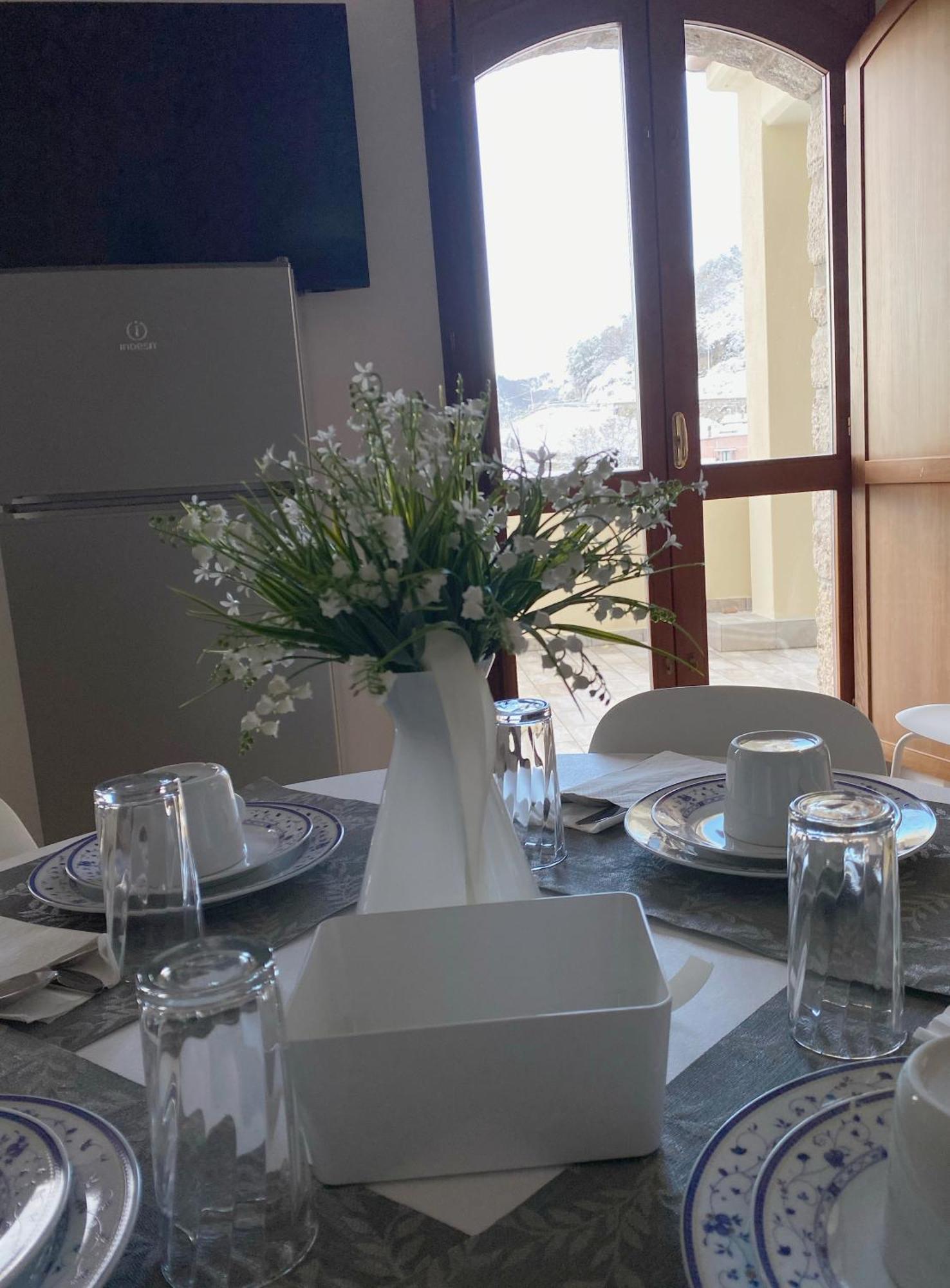 Nonna Felicia B&B Muro Lucano Buitenkant foto