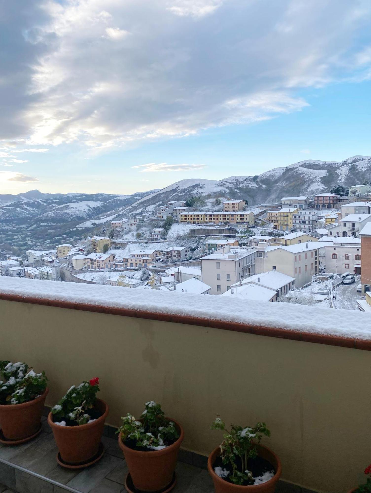Nonna Felicia B&B Muro Lucano Buitenkant foto