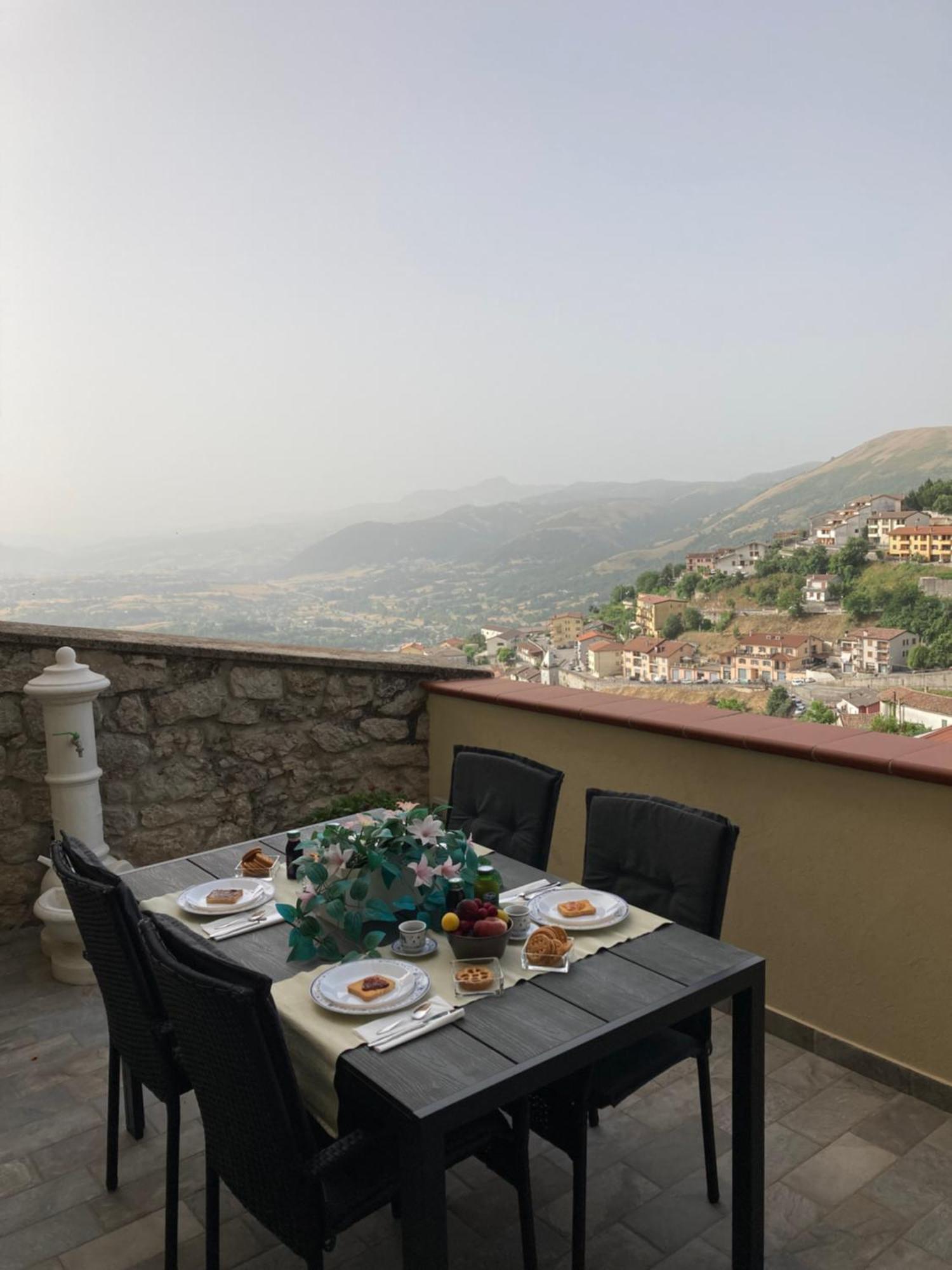 Nonna Felicia B&B Muro Lucano Buitenkant foto
