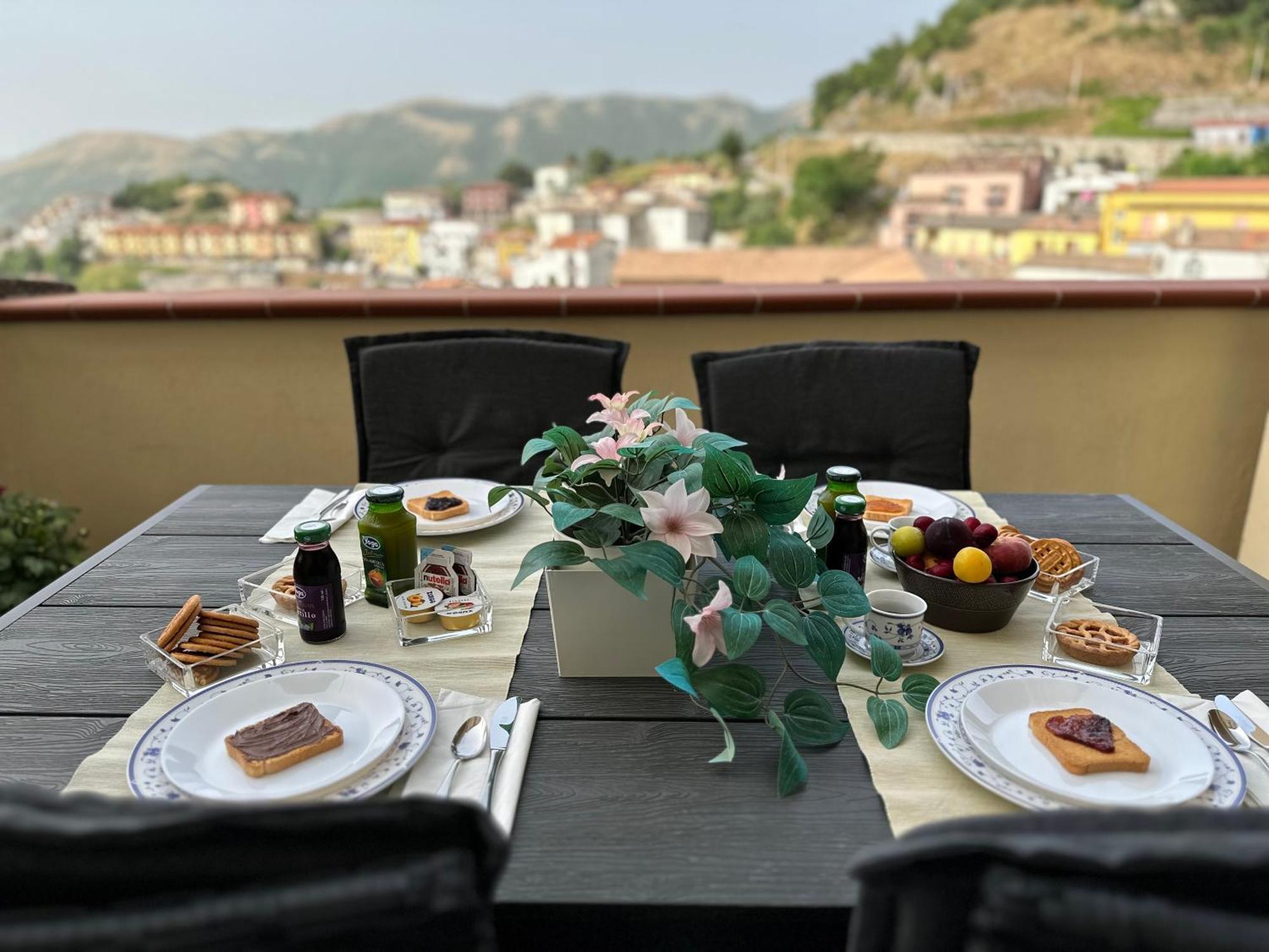 Nonna Felicia B&B Muro Lucano Buitenkant foto